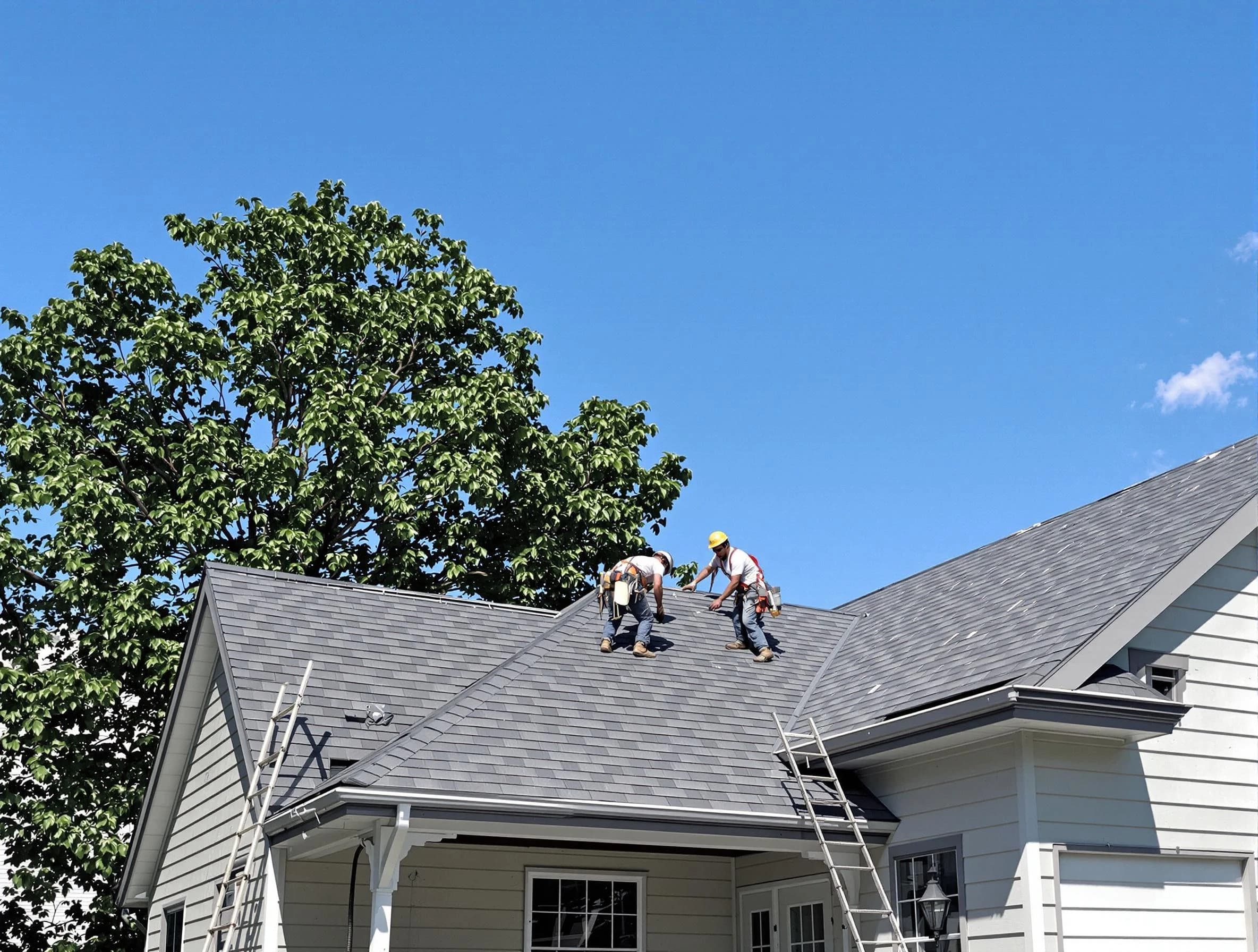 Wadsworth Roofing Company crew finalizing a roof installation in Wadsworth, OH